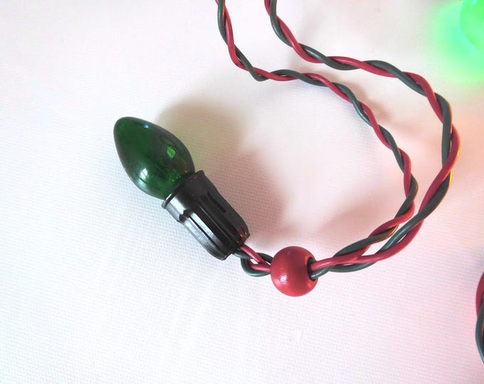 Noma string lights. 15 lights. 1950s. Bakelite tips. Vintage Christmas decoration. Retro Christmas tree.