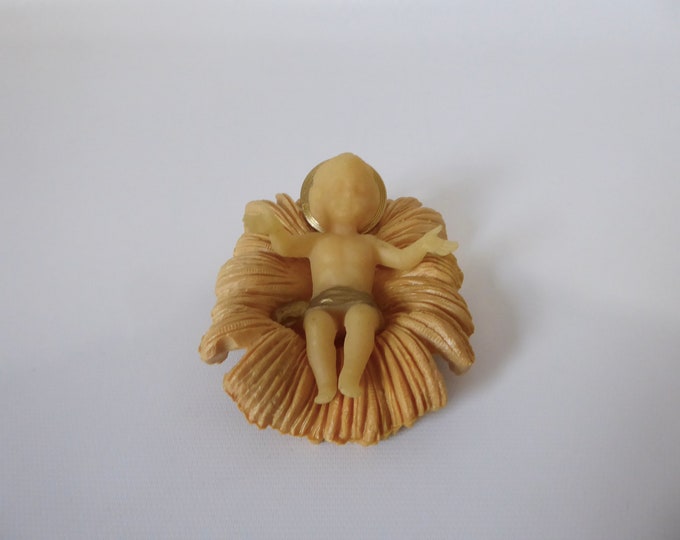 Petit Jésus crèche et lit de paille. Santon. 10cm x 7.5 cm. Figurine Noël. Noël 1970.  Nativité