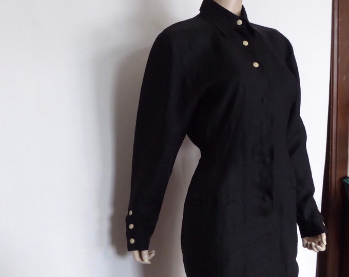 Claude Montana black linen shirt dress. Paris. 1980. New wave fashion. New wave clothing.