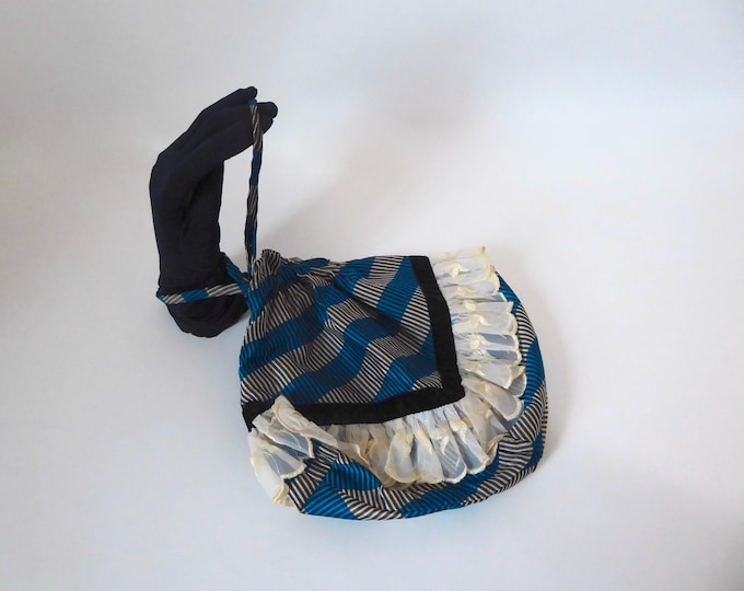 Handbag, Victorian purse. Handmade. Circa 1880.