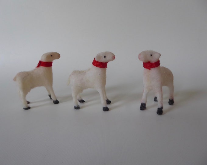 Vintage Christmas sheep. Santons. Christmas crib figurine. Vintage animals. Plastic. Christmas party. Year 70