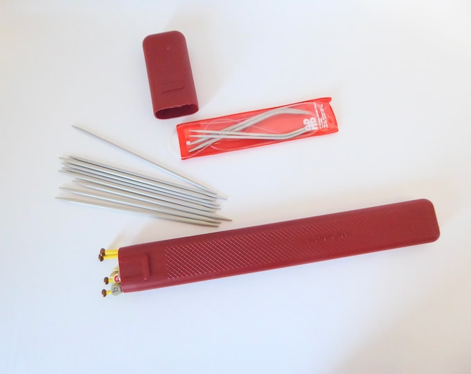 Tailorform knitting needle set and plastic case. Needle set with A.Bruneau thread. Needle set and storage box, 1970.