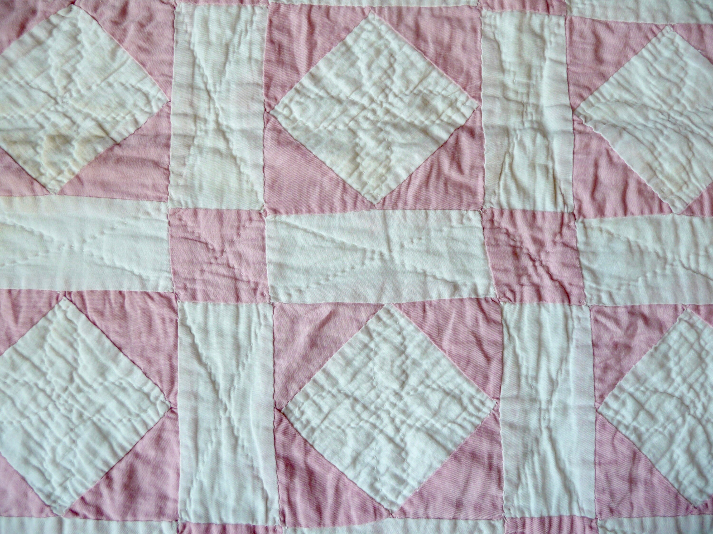 antique quilt quilt for baby or crib 1920,1930 pink and creamy white