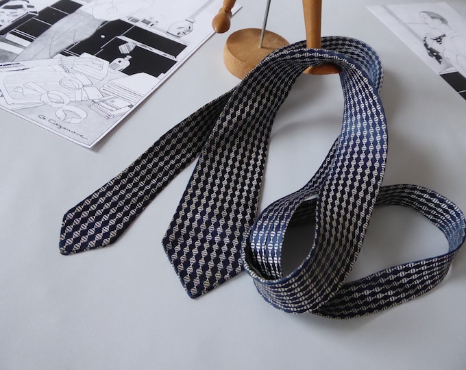 Roma slim tie. White diamonds on navy blue. Vintage 1960. Italian fabric. Unisex. Hipster