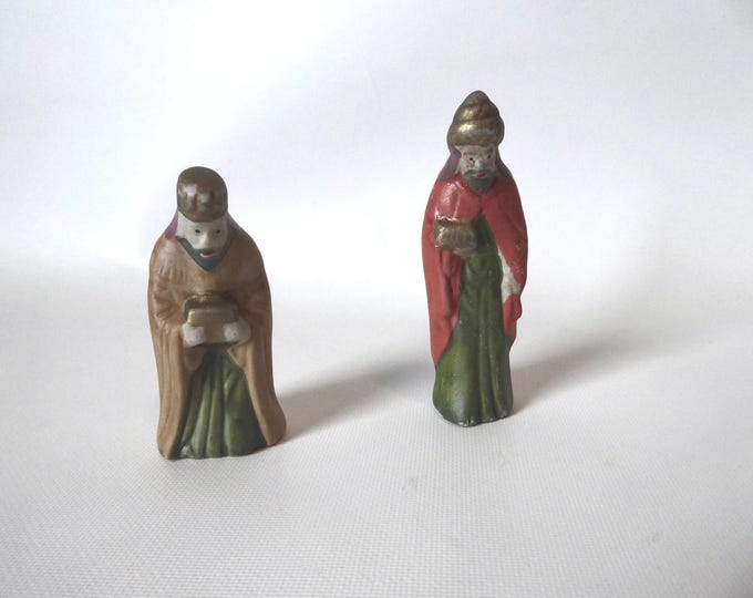 Vintage Wise Man. Biscuit porcelain. Hand-painted. 1970. Santon. Nativity scene figure.