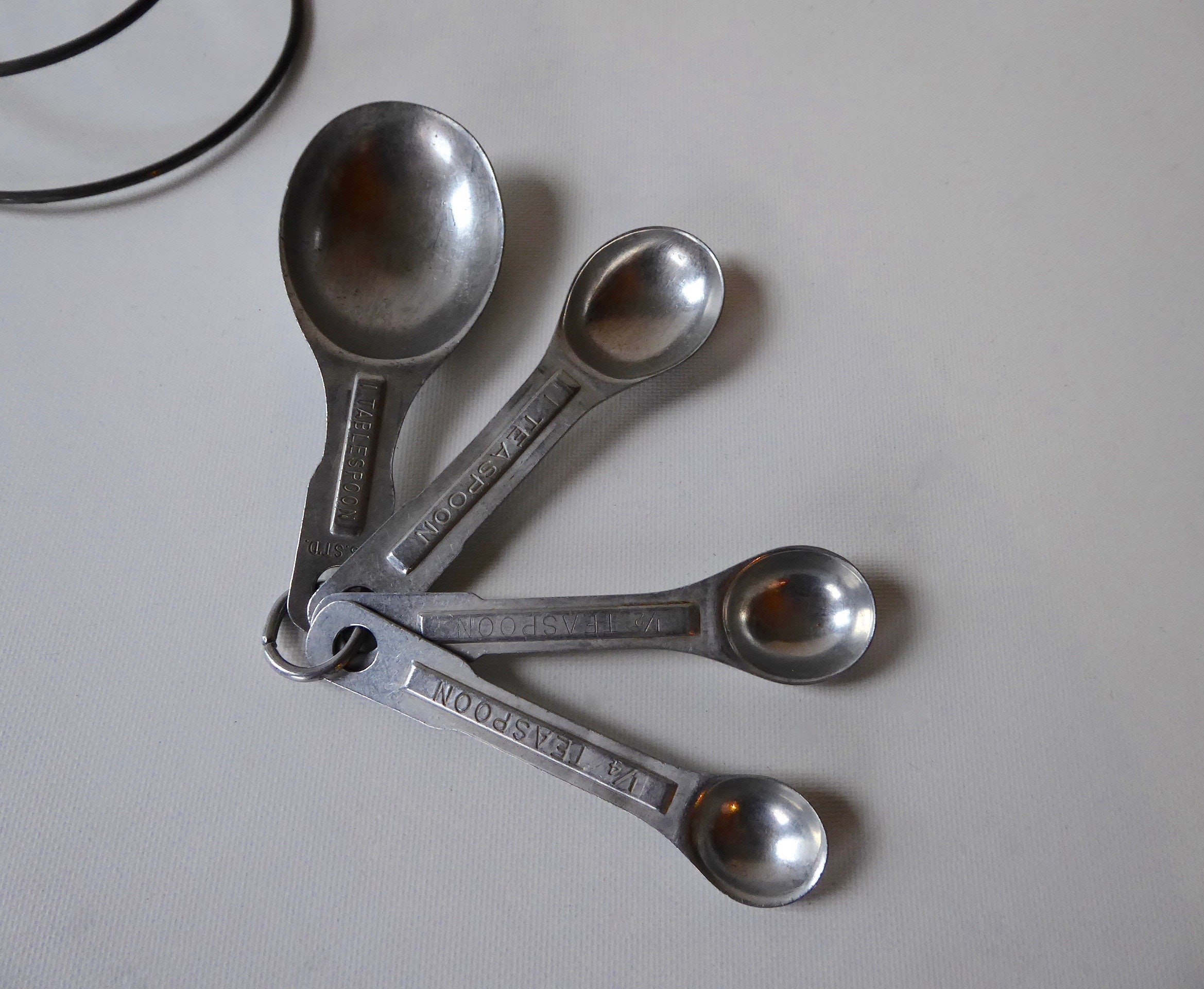 Vintage 1940s Aluminum Measuring Spoons Made in USA -  Norway
