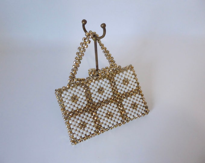 Rectangular white and gold plastic ball handbag. Vintage handbag. Mid century handbag. Spage Age handbag. Fashionista 1960.