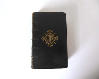 Missal for the faithful. Desclée, Lefebvre et cie. 1901. Full leather cover. Vintage prayer book.