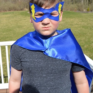 Superhero Capes for Children -Cape and Mask Set - Super Hero Birthday Gift or Favor - Boy Super Hero Capes - Girls Super Hero Ships Quickly