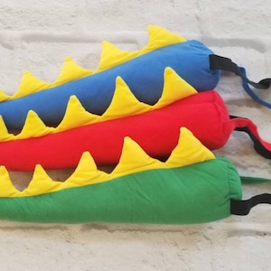 Dinosaur Tail! Dinosaur Costume Accessory. Toddler Dinosaur Costume. Toddler Dino Tail. Child Dino Tail. Dino Tail with Spikes Free shipping