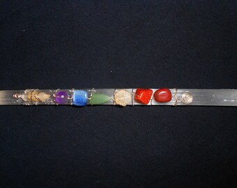 Chakra healing Reiki Wand: Selenite w / Multi Gemstones
