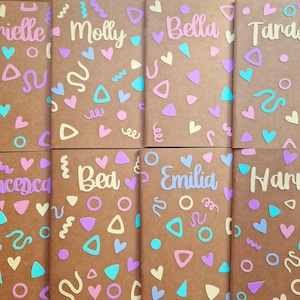 Cuadernos personalizados con formas y colores arcoíris o pastel / Perfecto para regalos de fiesta de cumpleaños o regalos en el aula de profesores / A5 14x21cm en blanco
