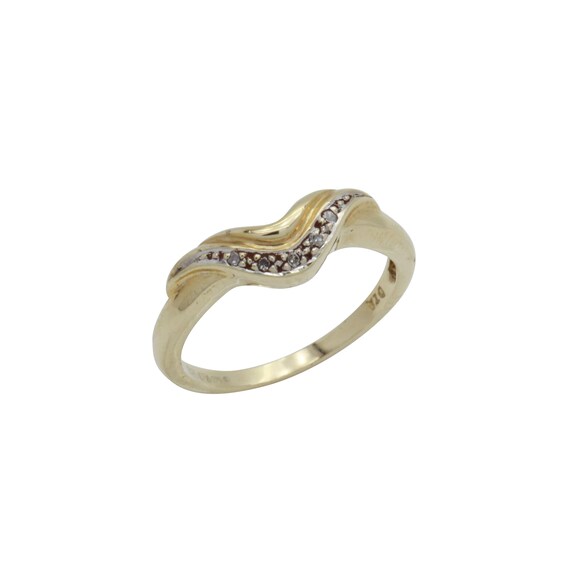 platinum wishbone wedding ring