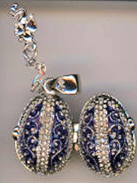 Pendentif Oeuf Russe Email Rouge Croix Blanche Style Fabergé