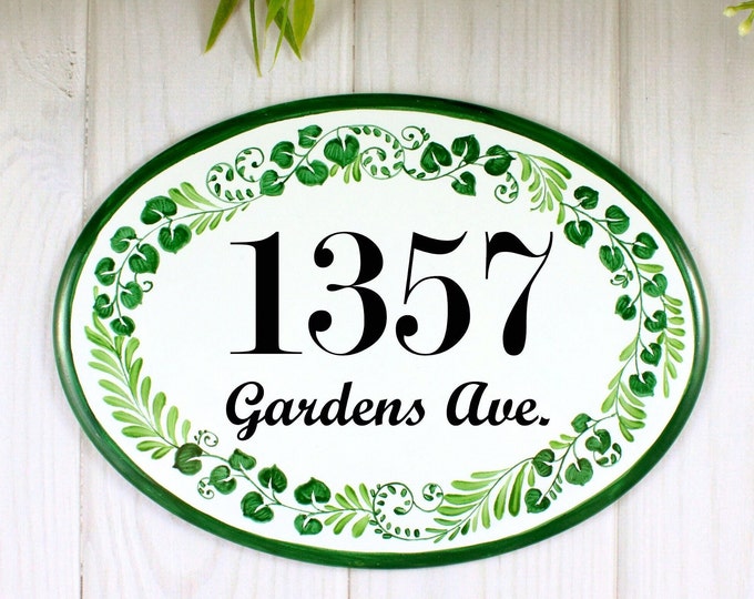 Handbemalte grüne Blätter Keramik personalisierte Hausnummern, Hausnamensschild im Freien