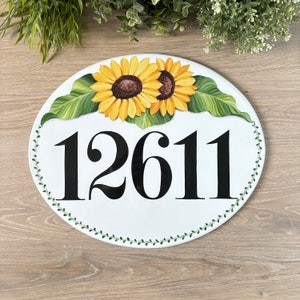 Numero civico ovale girasoli, Targa ceramica personalizzata per esterno dipinta a mano, Decorazione rustica casa di campagna