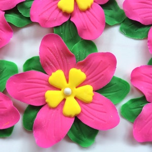 fondant flowers, 12 Pink Luau Hawaiian, edible flowers cupcake toppers, flower cake decorations,  favors quinceneara flores cinco de mayo