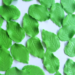fondant leaves, 36 Curled leaves edible fondant cupcake cake topper covering decoration favors sweet 16 wedding bridal shower curled green
