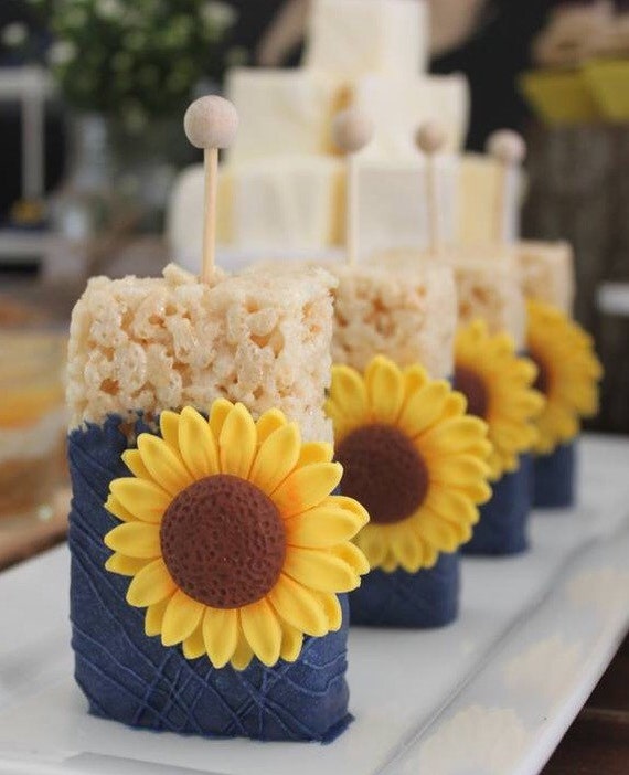 Fondant Flowers 12 Medium Sunflowers 2 25 Edible Etsy