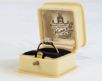 Antique Bakelite Ring Box: Flinn & Co, English Jewelry Display