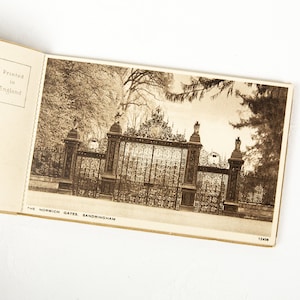 Libro di cartoline vintage della tenuta di Sandringham: 12 cartoline dal ritiro della famiglia reale