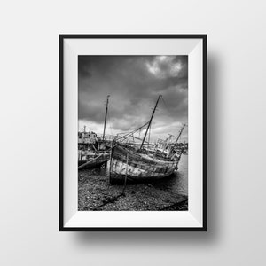 Foto Brittany Crozon Camaret - Cemitério de Barcos Preto e Branco Imagem Fotografia Seaside Paisagem Pôster Decoração de Parede