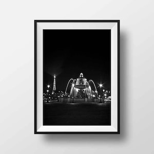 Fine ART Print of Paris  -  Place de La concorde Eiffel tower Night Black and White Poster Cityscape Picture Poster Wall Art Scree Print