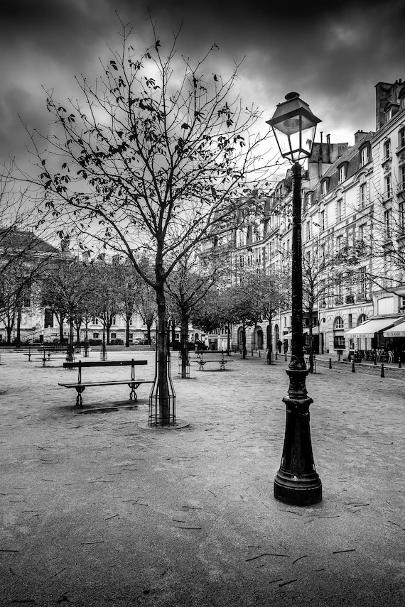 Rue de Paris Poster - Affiches en noir et blanc