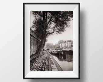 Fine ART Retro Photo Print of Paris  -  Eugène Atget Boat Seine River Le Pont Neuf Black and White Photo Paris 1899 Picture Poster Wall Art