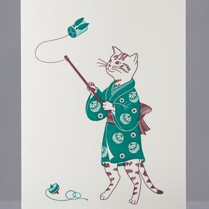 Cartão de felicitações dobrado em tipografia de gato - Toy Cicada