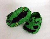 Oogie Baby Shoes, Baby Booties, Baby Slippers, Handmade in Lightweight Felt.