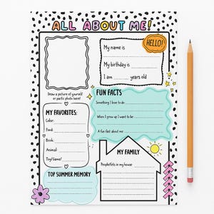 Op de afbeelding: Een wit invulformulier met de tekst "ALL ABOUT ME!" in kleurrijke letters. Het formulier bevat secties voor persoonlijke gegevens, favorieten, leuke weetjes en familie-informatie. Een potlood ligt aan de rechterkant.
