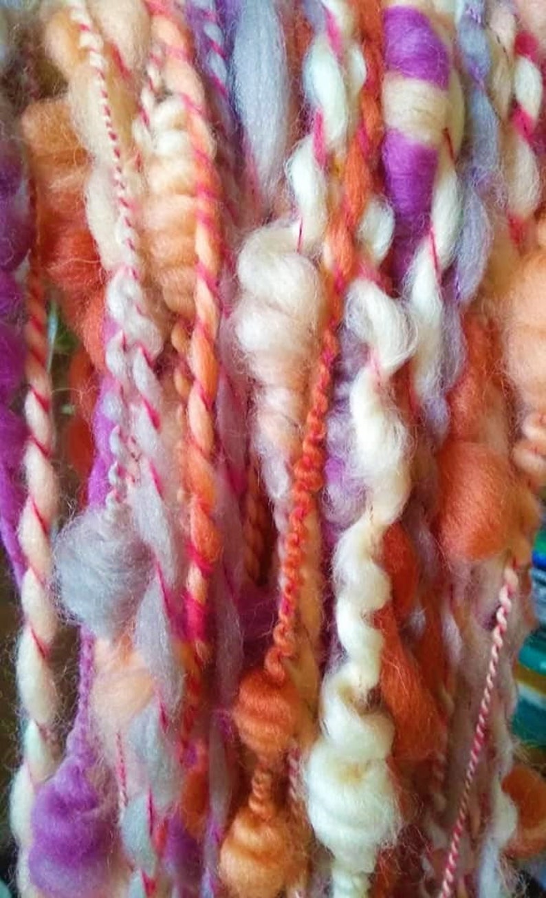 art yarn 100/% pure merinos violet orange coil bobble fiber art 200gr 7.06 oz knitting crochet deluxe wool skein Large Hand spun yarn