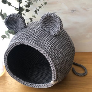 Crochet cat bed, Cat bed, cat cave, Pet Houses, Pet bed, image 1