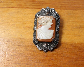 Vintage Art Deco Sterling Silver Shell Cameo Pin with Marcasites