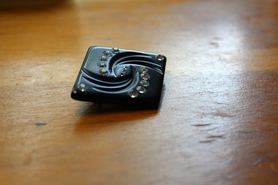Art Deco Early Plastic Bakelite Era Pin with Rhin… - image 3