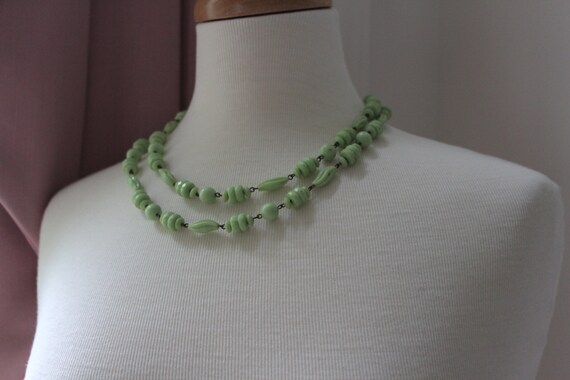 Art Deco Early Plastic/ Celluloid Green Bead Flap… - image 5