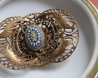 Vintage Art Nouveau Revival Brass Filigree Pin