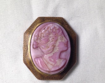 Unusual Vintage /Victorian Cameo Brooch