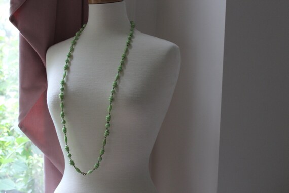 Art Deco Early Plastic/ Celluloid Green Bead Flap… - image 4