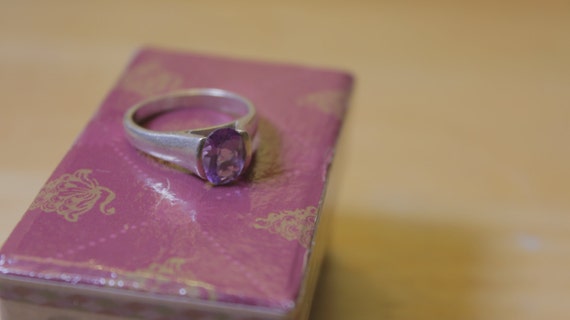 Vintage Sterling Silver and Faceted Amethyst Ring - image 4