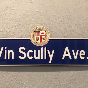 Vin Scully Ave street sign