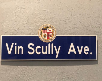 Vin Scully Ave street sign