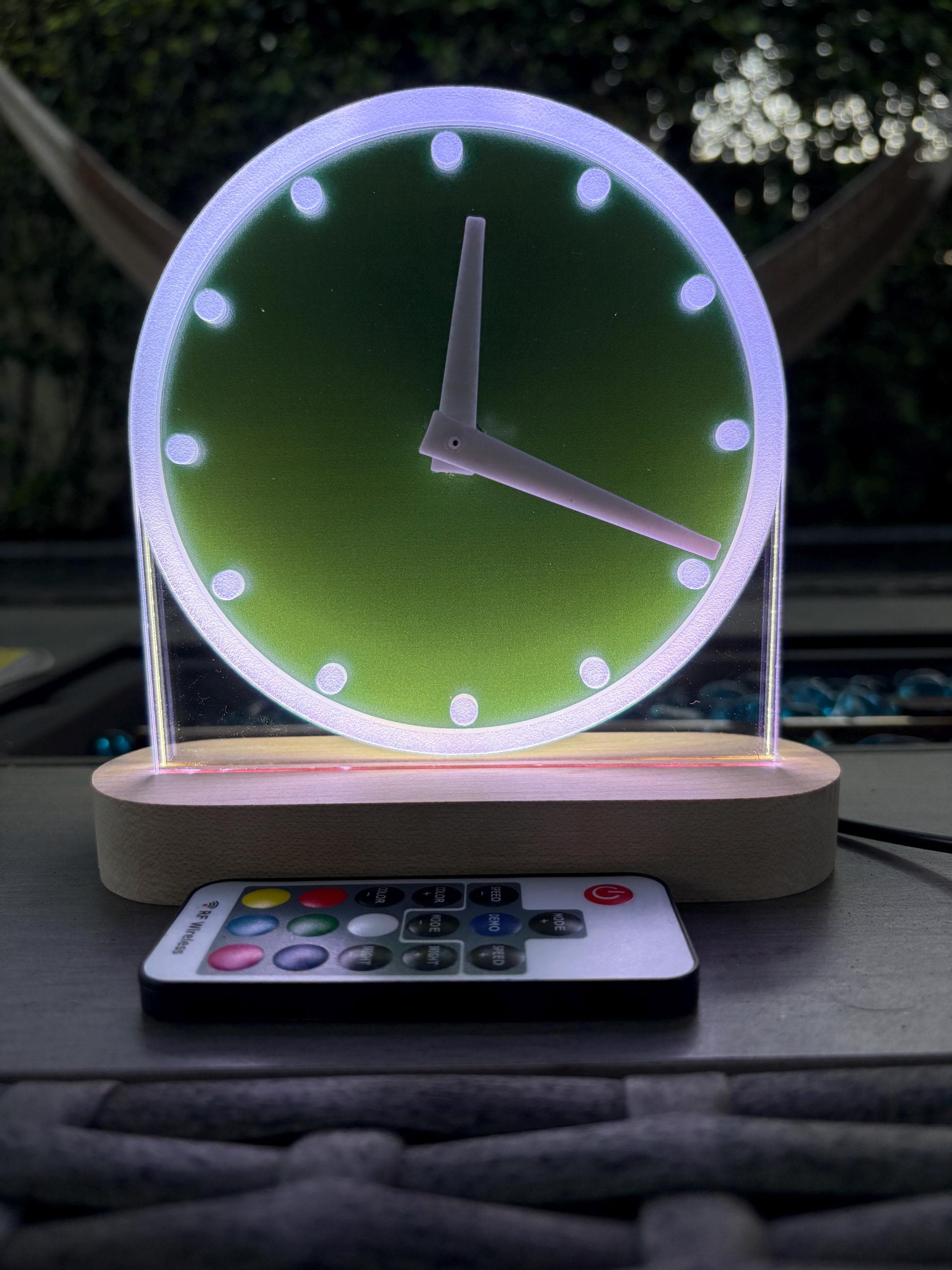 Wrigley Field Scoreboard Clock: Chicago Cubs LED Light - Baseball