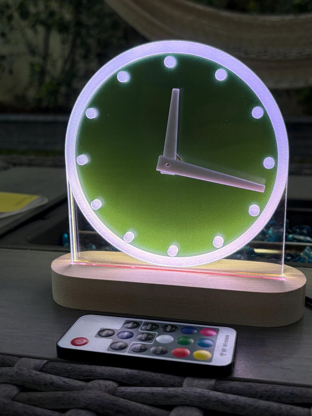 Wrigley Field Scoreboard Clock: Chicago Cubs LED Light - Baseball