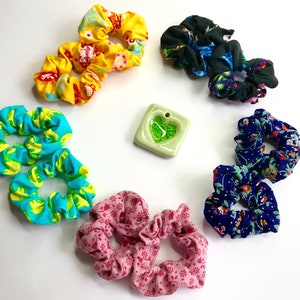 Set of 2 mini hair scrunchies