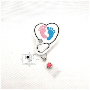 Stethoskop Herz Abzeichen Reel: Baby Füße, Arbeit und Geburt Geschenk