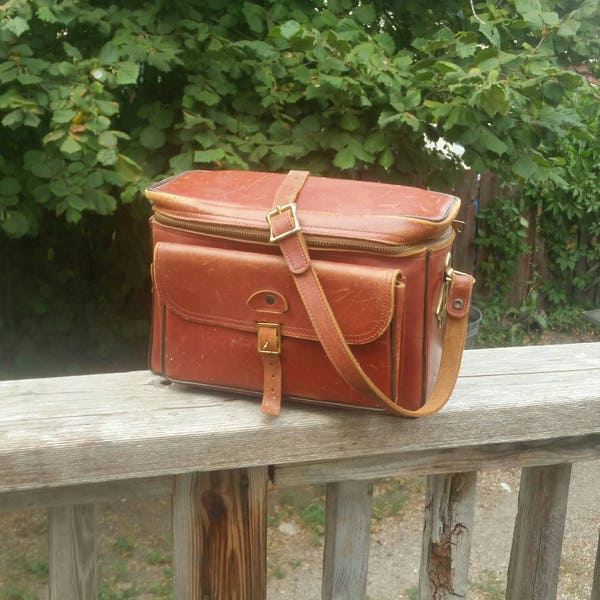 Messenger bag leather satchel lunch sack box Frederick & Nelson c. 1950s