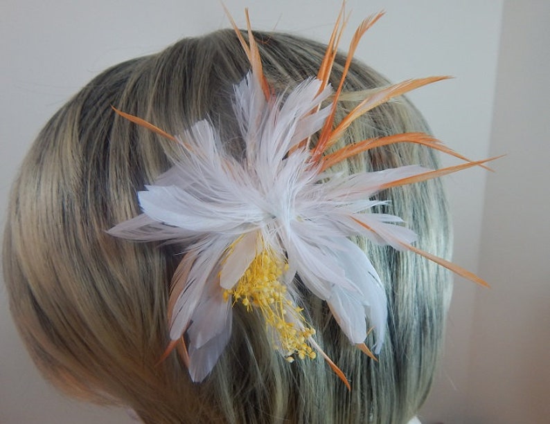 Feather Flower Fascinator Hair Clip Resembles Rare Night Blooming Cereus White Hair Pin Orange Hair Comb White Hair Piece 画像 3