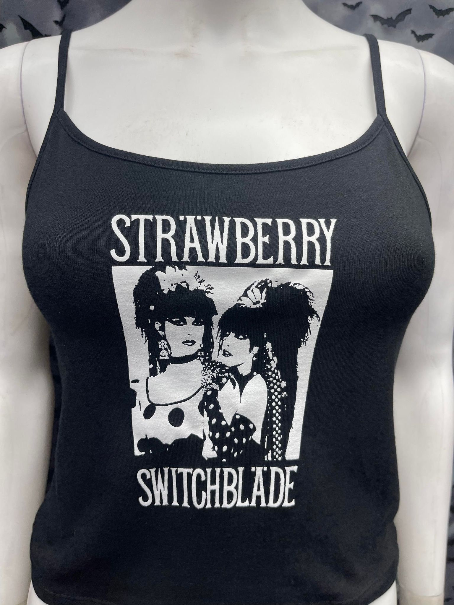 Strawberry Switchblade Crop Tank Top Goth - Etsy